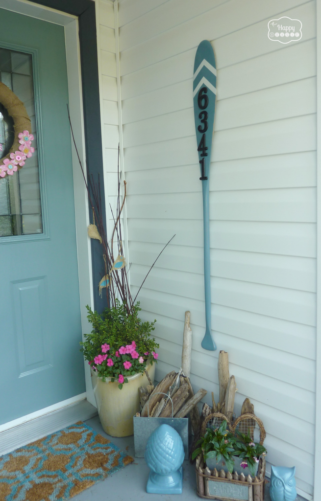 vintage oar turned house number sign at thehappyhousie