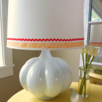 Thrifted Lamp Makeover after at thehappyhousie