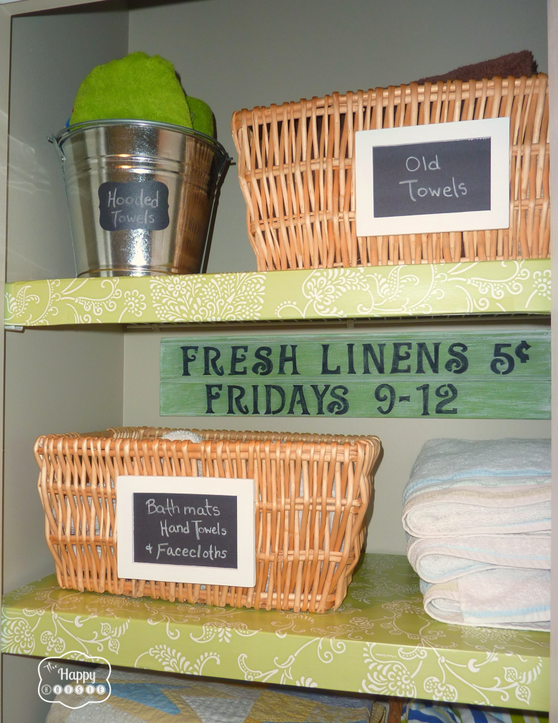 Organized Linen Closet at thehappyhousie