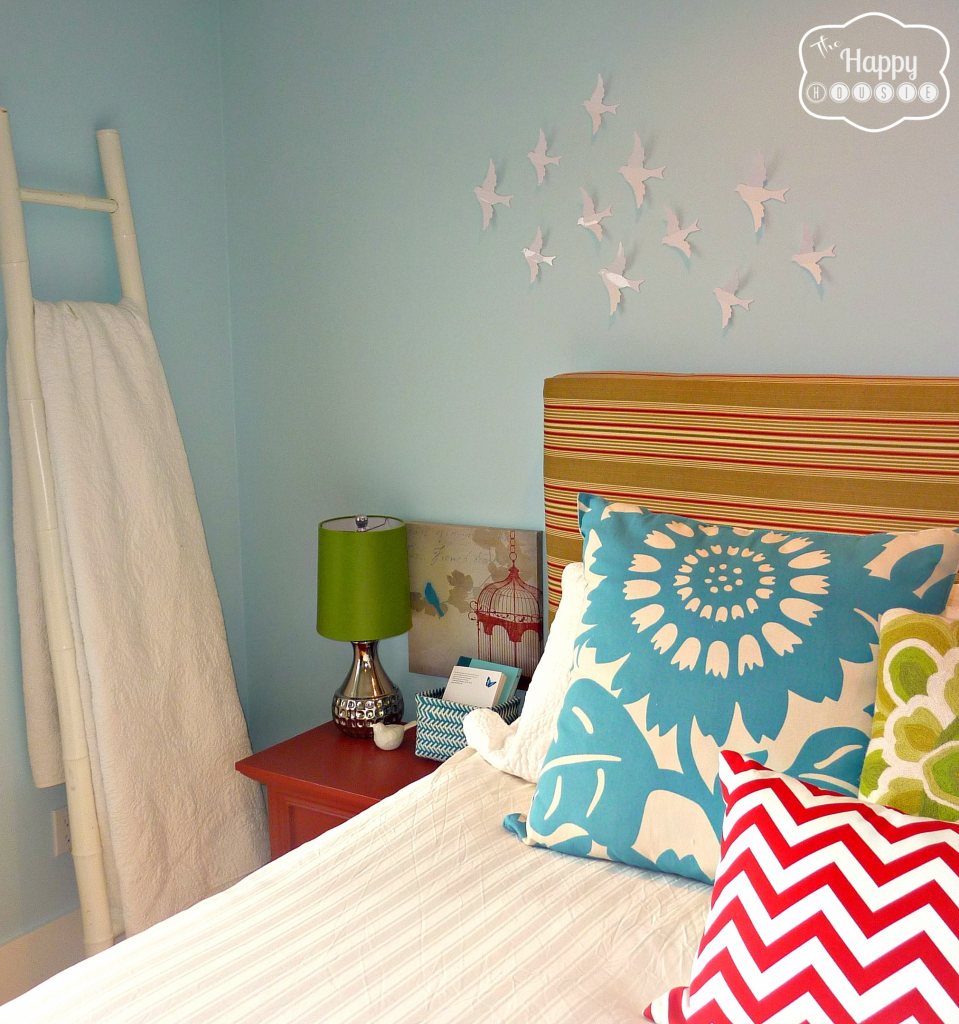 Master Bedroom with 3D birds on wall and ladder blanket display at thehappyhousie