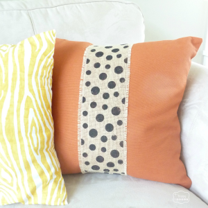 Two Minute Burlap Embellished Fall Pillows thumbnail at thehappyhousie