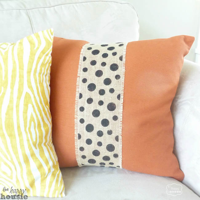 Two Minute No Sew Burlap Embellished Pillows for Fall-1