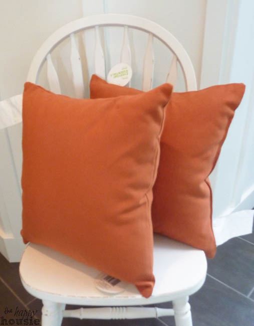 Two Minute No Sew Burlap Embellished Pillows for Fall-2