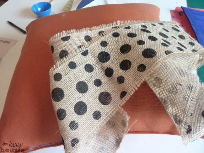 Two Minute No Sew Burlap Embellished Pillows for Fall-3