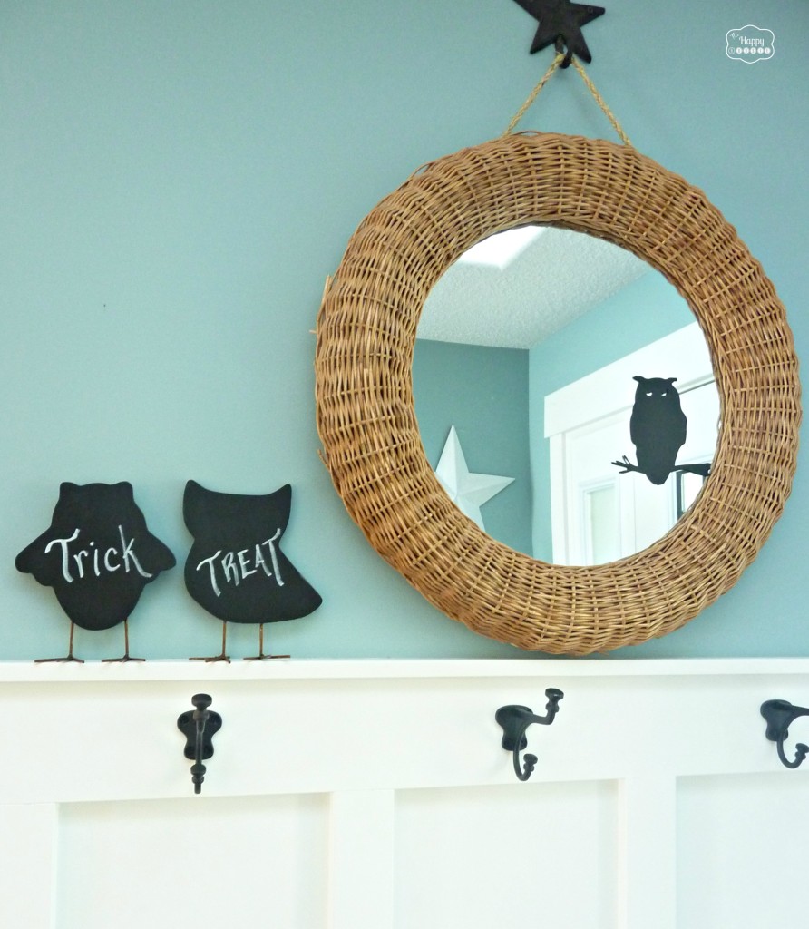 Entry Hall with chalkboard owls at thehappyhousie