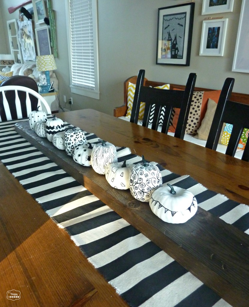 dropcloth painted table runner by thehappyhousie