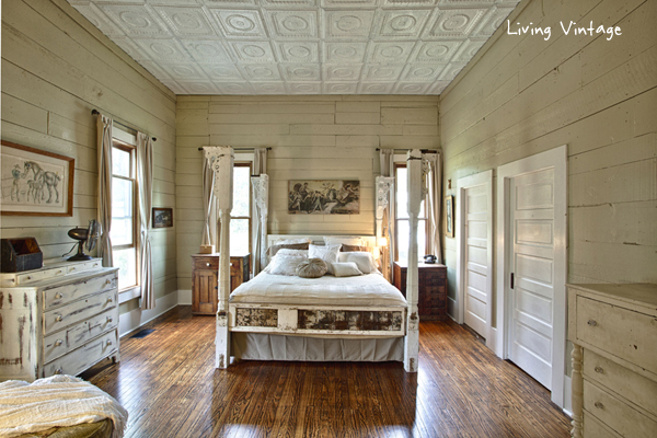 view-of-the-bedroom-from-the-doorway-Living-Vintage