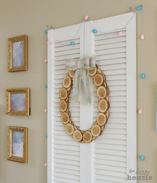 Wood Slice Easter Egg Wreath gallery wall at The Happy Housie