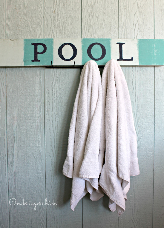 Pottery-Barn-inspired-DIY-POOL-sign-Onekriegerchick.com_