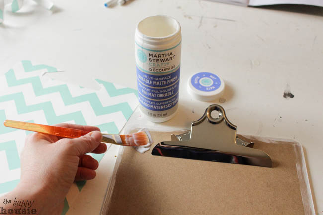DIY Decorative Clipboards Using Wrapping Paper at thehappyhousie.com-7