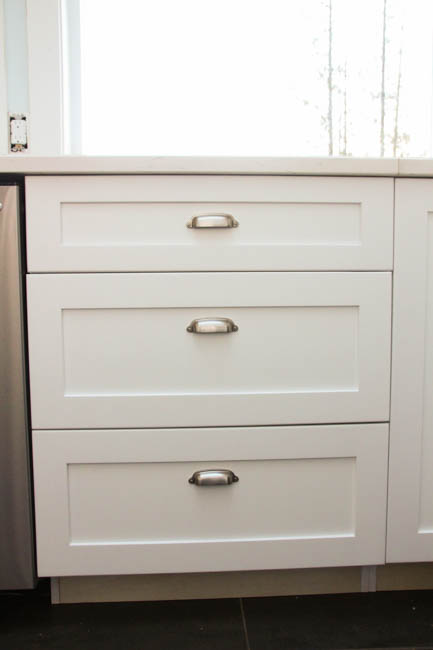 placement of cup pulls on drawers
