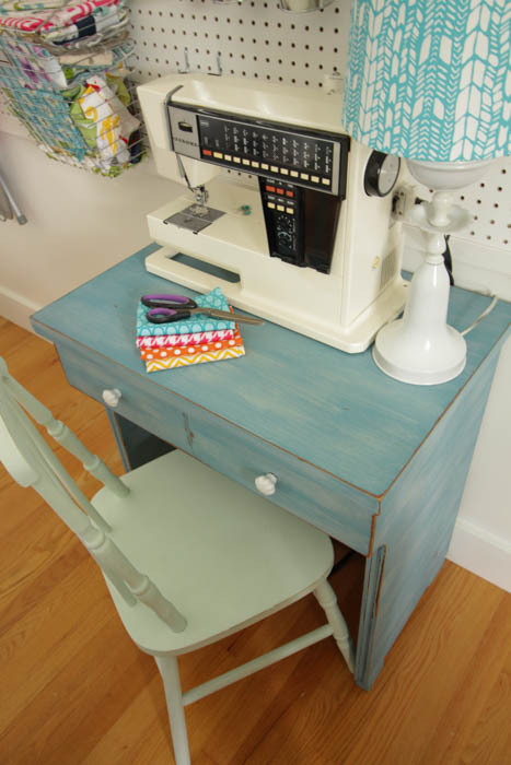 Free Desk Makeover with DIY Homemade Chalk Based Paint at thehappyhousie.com-26