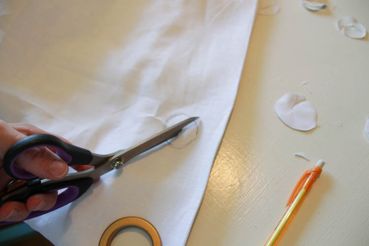 How to make your own DIY White Linen Blackout Drapery with Grommet Top at thehappyhousie.com-8