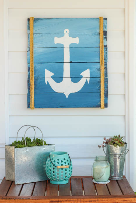 You have to check out this beautiful lakefront deck tour- so many colorful summery touches-5