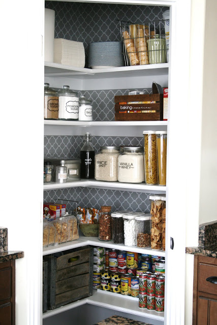 Small Pantry Closet and Kitchen Organization (Pt1) - Made by Carli