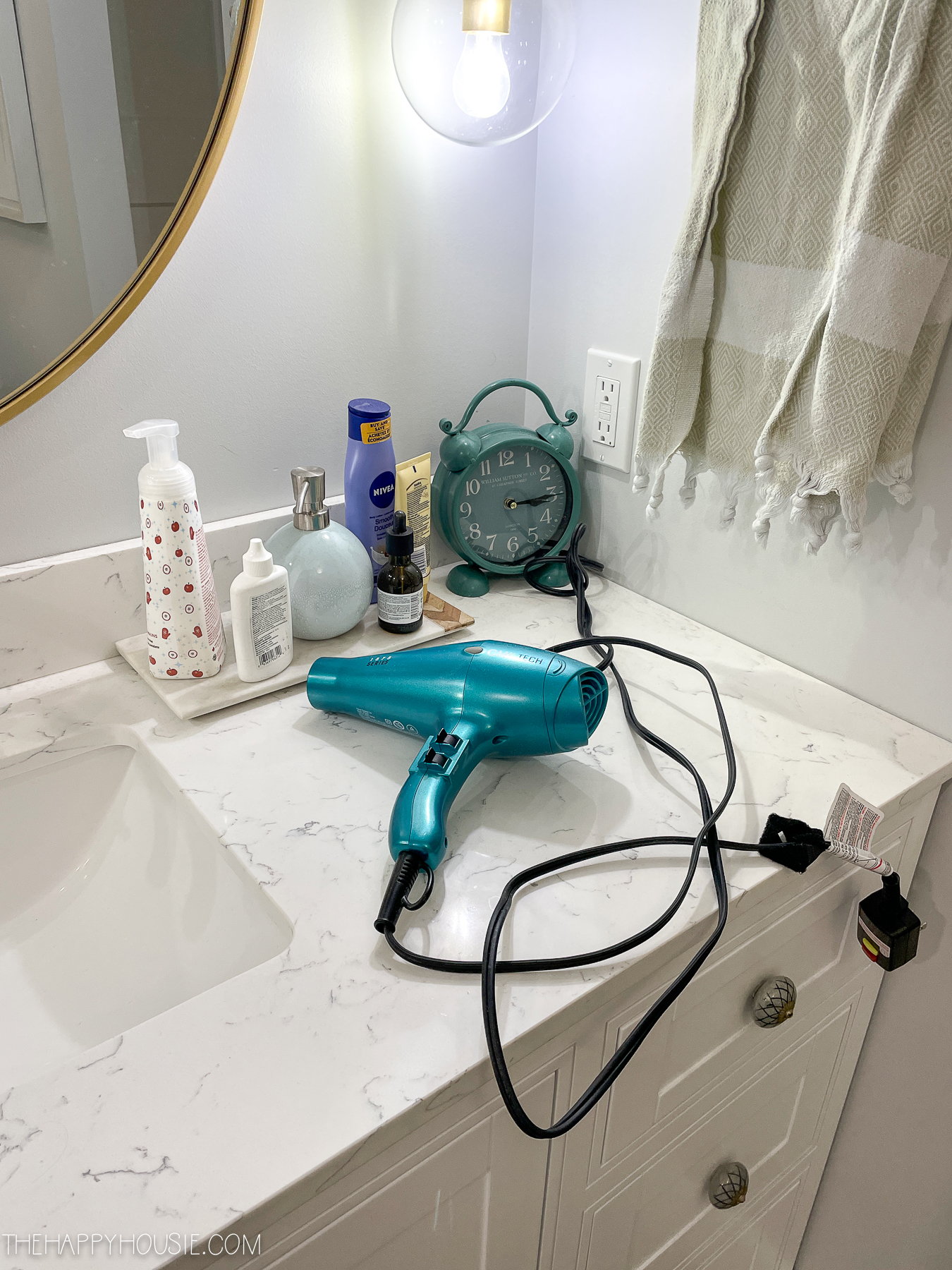 Bathroom Vanity Organization • theStyleSafari